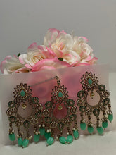 ROUND SHAPE DANGLERS WITH TIKKA